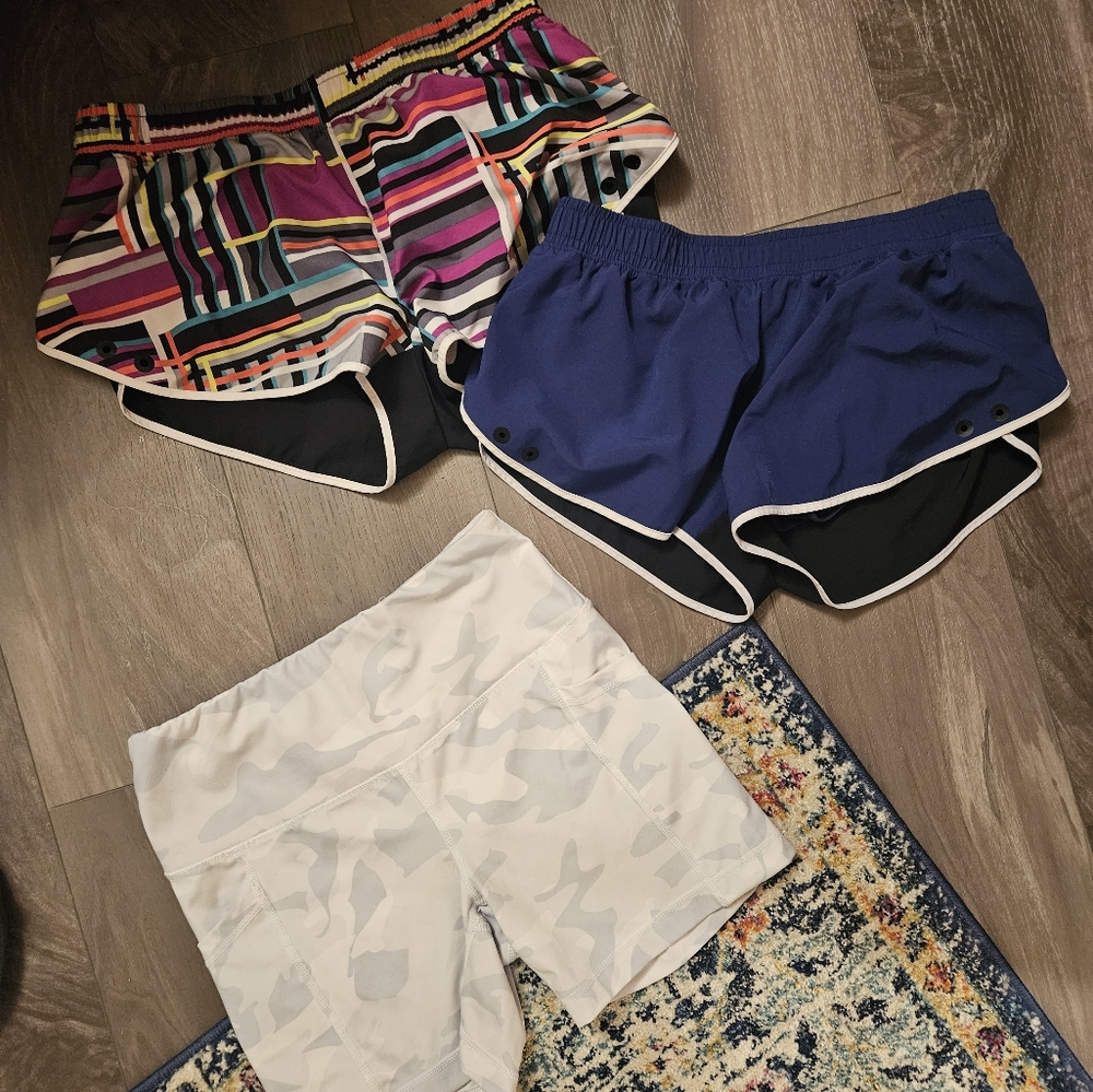 Fabletics Athletic Wear Running shorts  Size med lot
